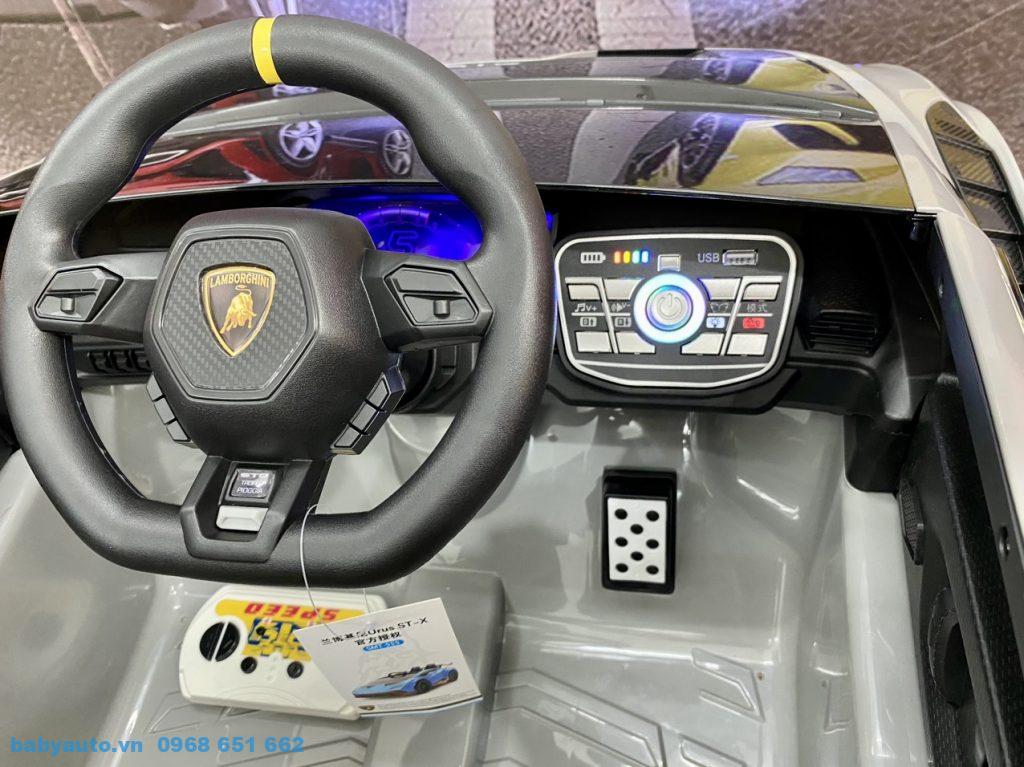 Xe ô tô điện trẻ em Lamborghini Huracan STO SMT 555
